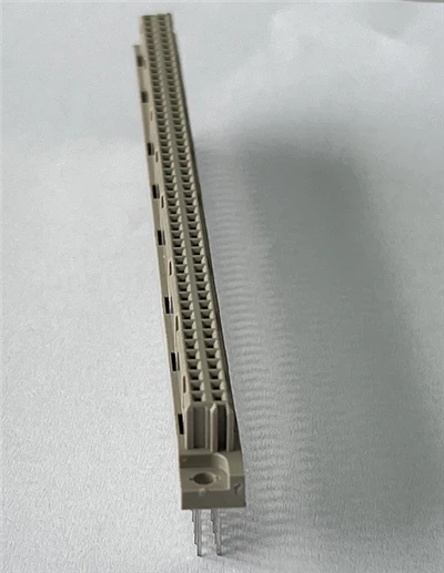 DIN41612 Connector Female Connectors 100 Positions Straight